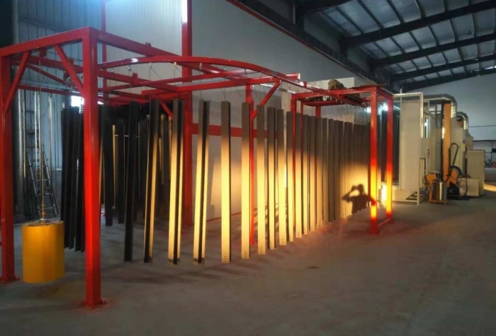 長(zhǎng)沙市恒一機(jī)電設(shè)備有限公司,,恒一機(jī)電設(shè)備,涂裝設(shè)備,涂裝生產(chǎn)線(xiàn),噴漆設(shè)備,工業(yè)烤箱烘箱,涂裝設(shè)備哪家好